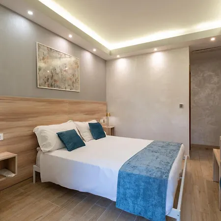 Rome Love Hotel Отель Рим