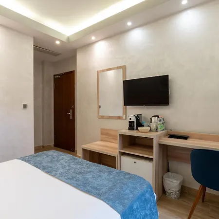 Rome Love Hotel Отель