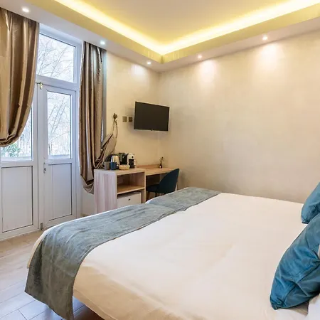 Отель Rome Love Hotel Рим
