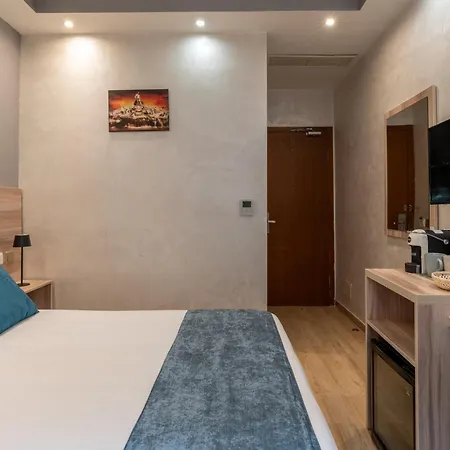 Rome Love Hotel Отель *