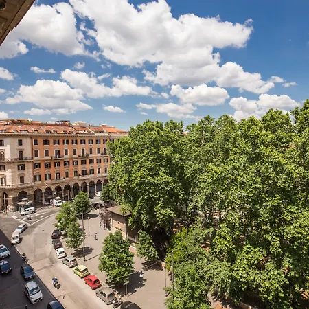 Rome Love Hotel *