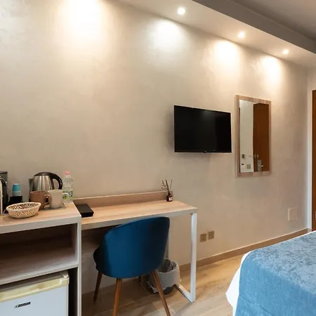 Rome Love Hotel Hotell *
