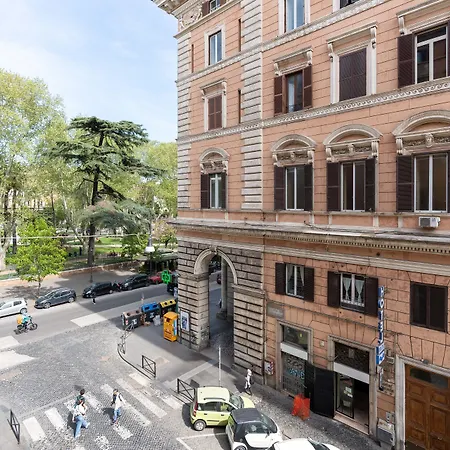 Rome Love Hotel Szálloda *